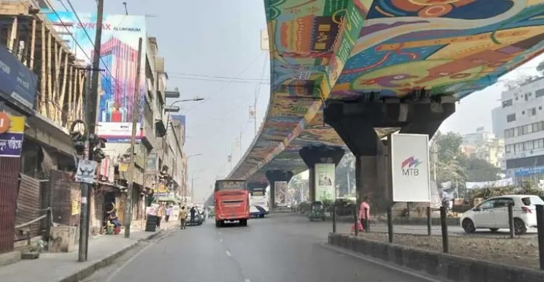 নির্বাচনের ছুটিতে রাজধানী প্রায় ফাঁকা